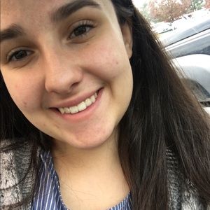 Meet your Posher, Brooke